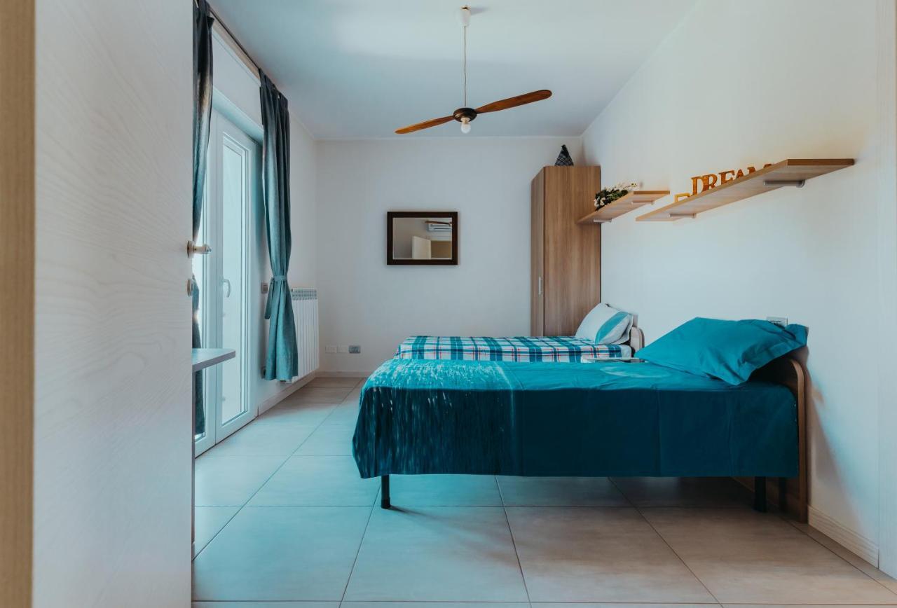The Attico Apartment Padenghe sul Garda Exterior photo