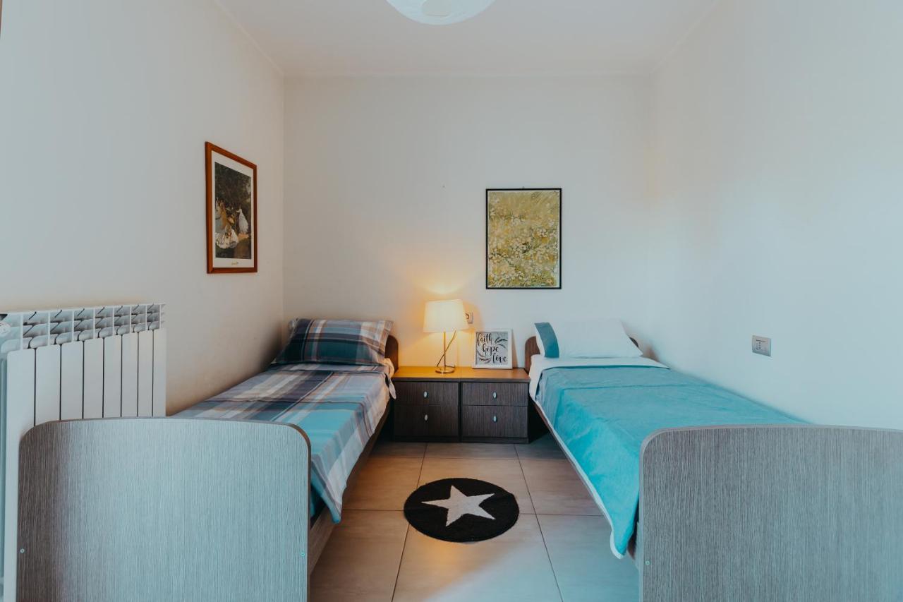 The Attico Apartment Padenghe sul Garda Exterior photo